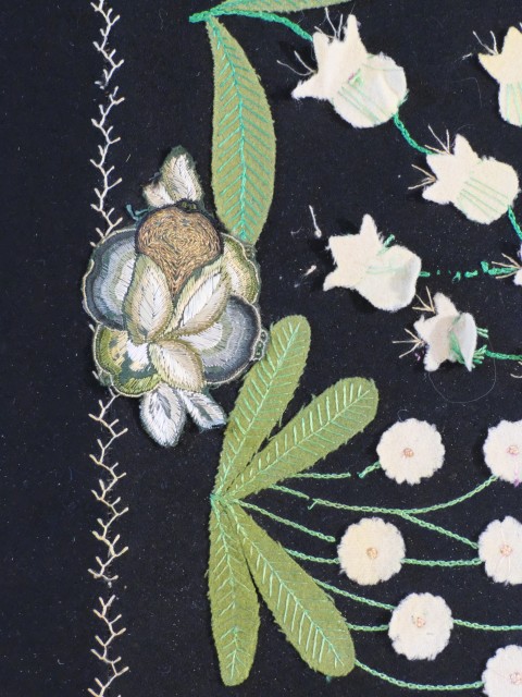 Marithé et Didier Malfériol collection – Appliqué of flowers and embroidery on wool cloth - Detail